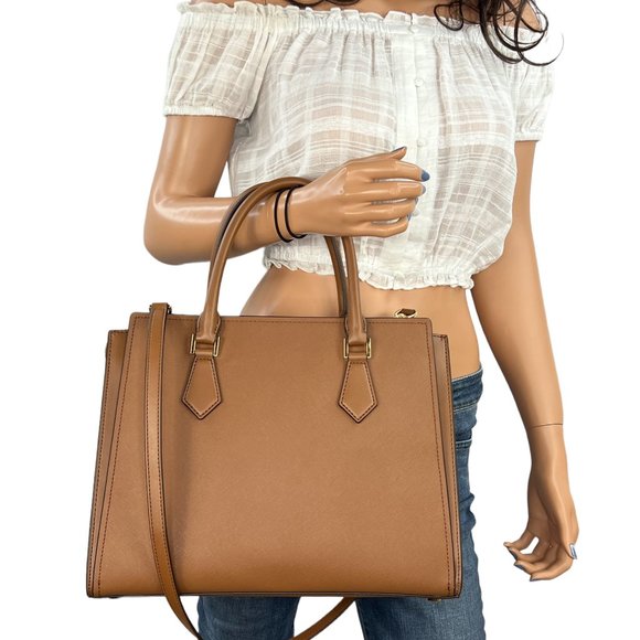 Michael Kors Tan Shoulder Bag - Picture 2 of 13